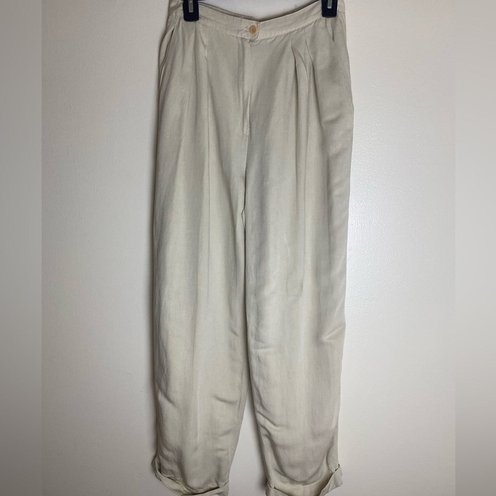Jones New York Women Pants 10 Cream Rayon Blend Pleated Straight Leg Dress Pants